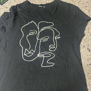 oversized graphic tee